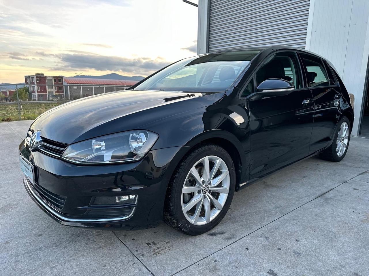 Volkswagen Golf 1.6 TDI DSG 5p. Highline BlueMotion Technology