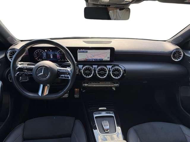Mercedes-Benz A 180 A 180 d AMG Line Premium auto
