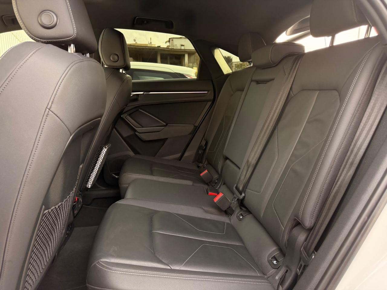 Audi Q3 35 TDI S-line edition TETTO Bang Olufsen