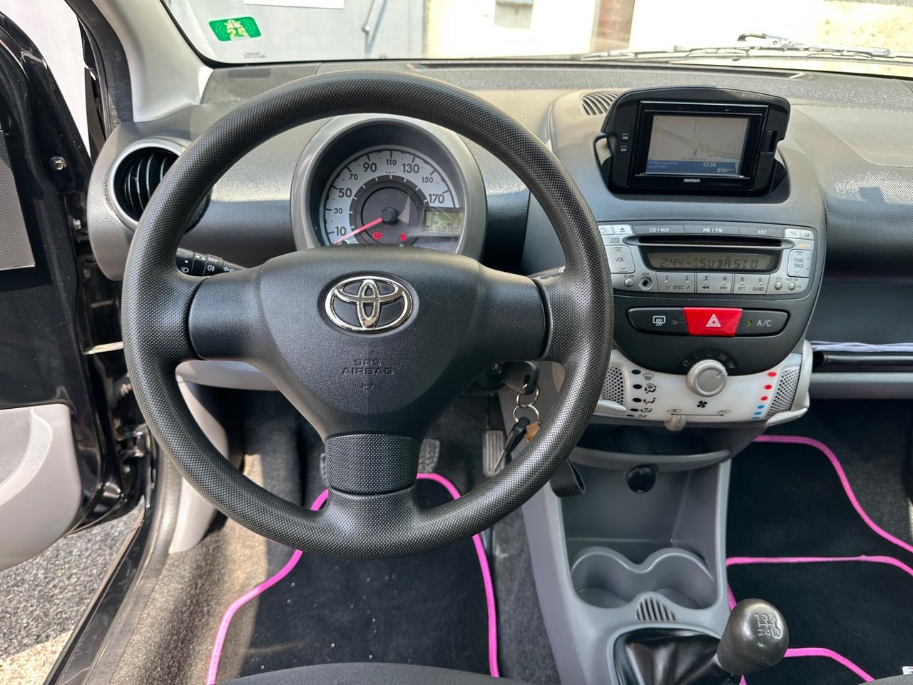 Toyota Aygo 1.0 12V 5 porte BENZINA - NAVI NEOPATENTATI