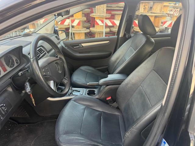 MERCEDES-BENZ B 200 CDI Premium senza nessun lavoro da fare