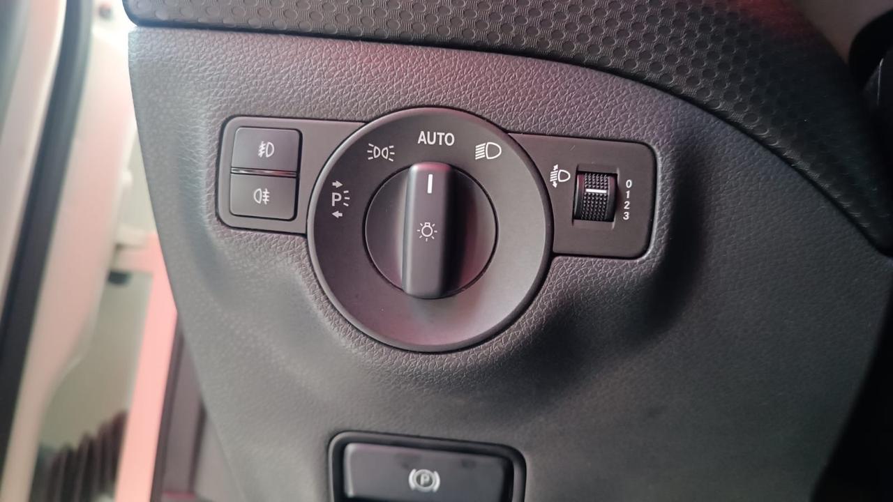 Mercedes-benz A 160 CDI Premium