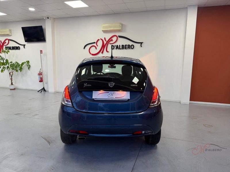 Lancia Ypsilon Ypsilon 1.0 FireFly 5 porte S&S Hybrid Ecochic A. Ferretti