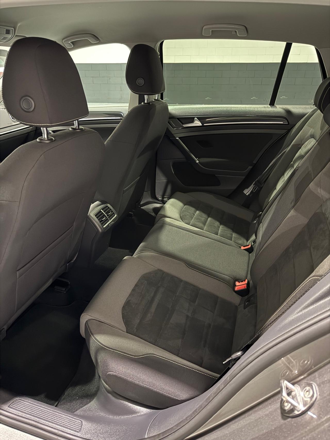 Volkswagen Golf 1.6 TDI 110 CV 5p. Highline BlueMotion Technology