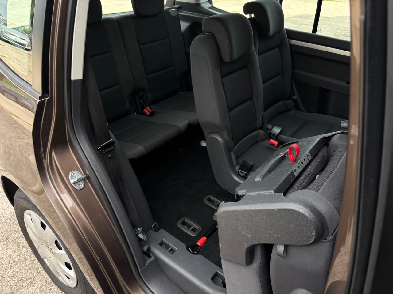 Volkswagen Touran 1.6 TDI 7 posti. Garanzia