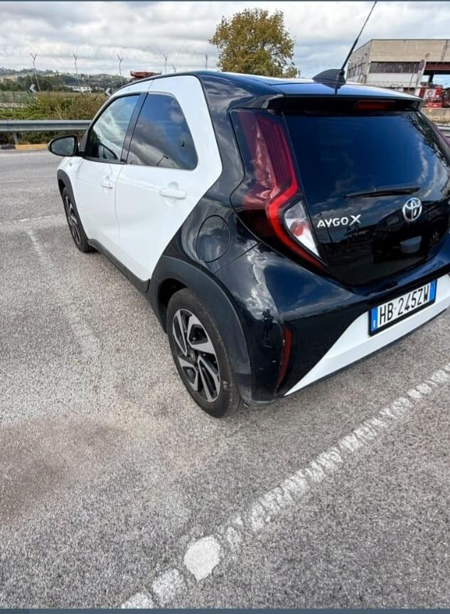Toyota Aygo X 1.0 VVT-i 72 CV 5 porte Lounge S-CVT