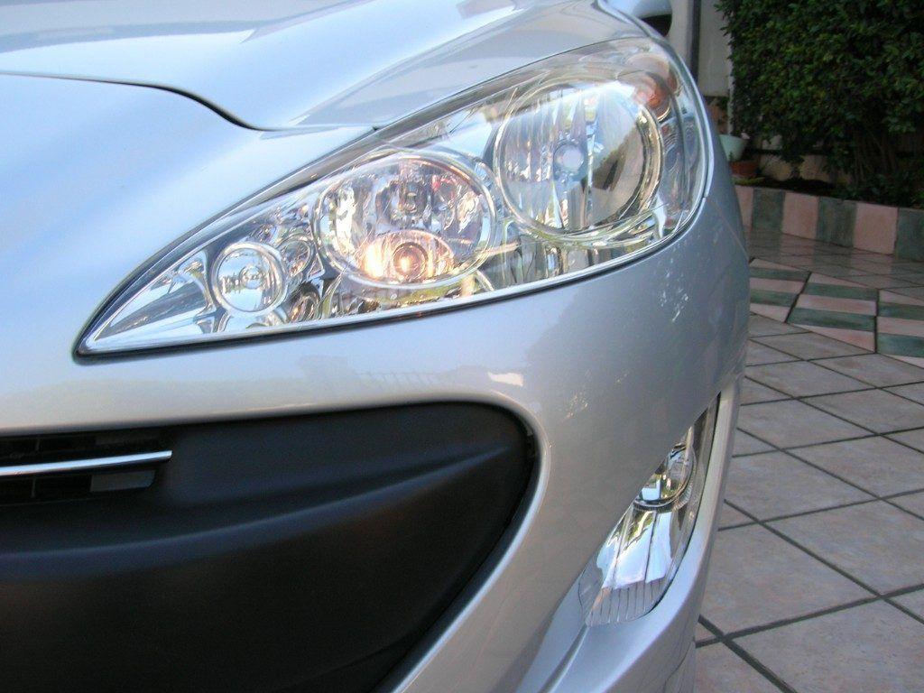 Peugeot 308 1.6 HDi 112CV CC Féline