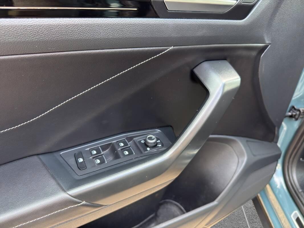 Volkswagen T-Roc 2.0 tdi R-Line 150cv dsg