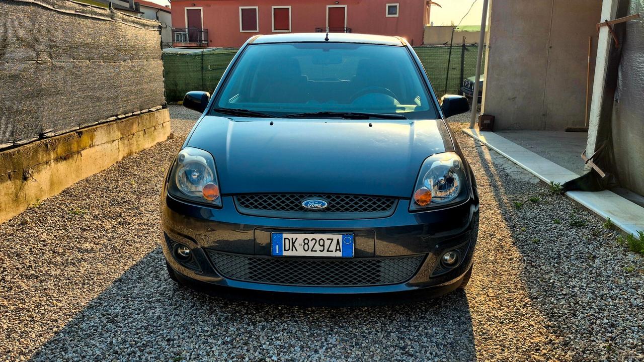 Ford Fiesta 1.4 TDCi Neopatentati