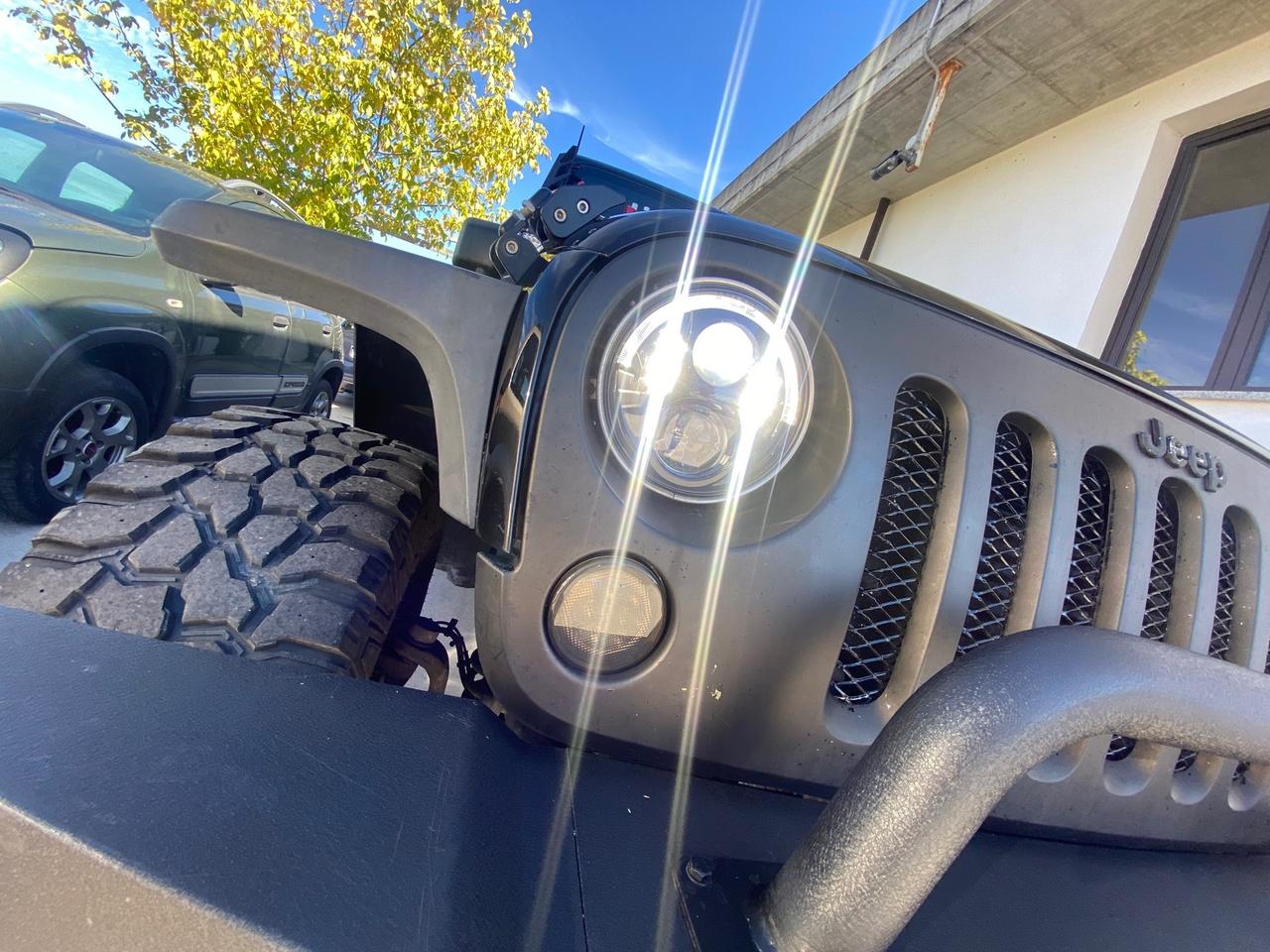 Jeep Wrangler Unlimited 2.8 CRD DPF Rubicon Auto 200cv