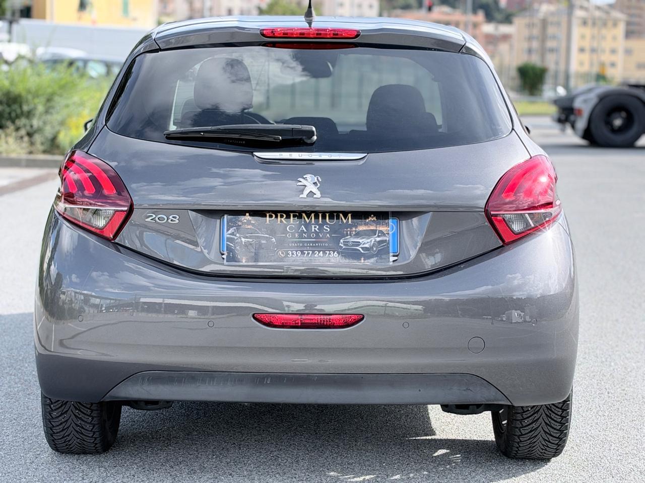 PEUGEOT 208 PURETECH 82CV SINGATURE GARANZIA 12 MESI