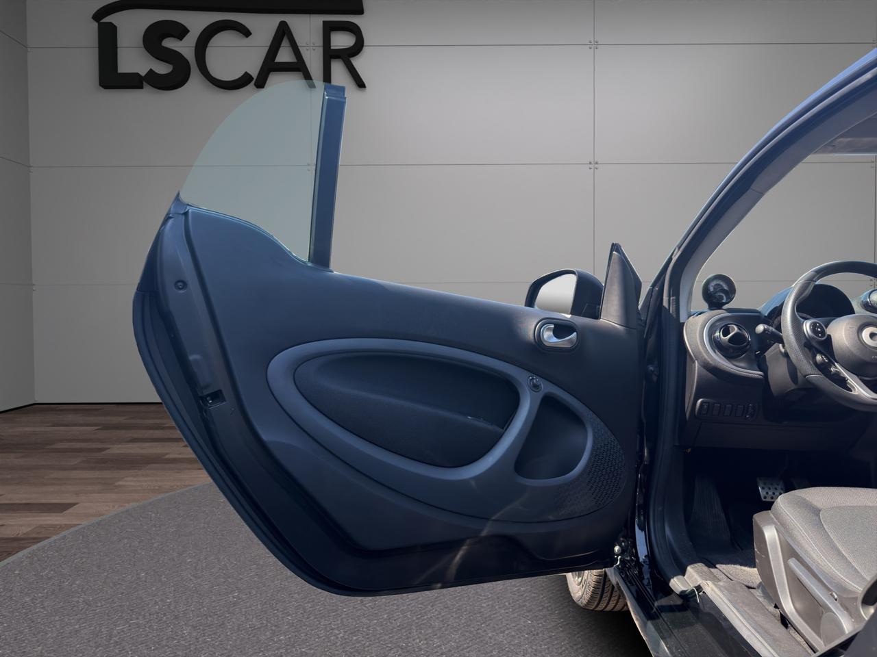 Smart fortwo coupe Fortwo 1.0 Superpassion - Promo Finanziamento - Cerchi in lega - Luci led - Schermo Touch - Retrocamera