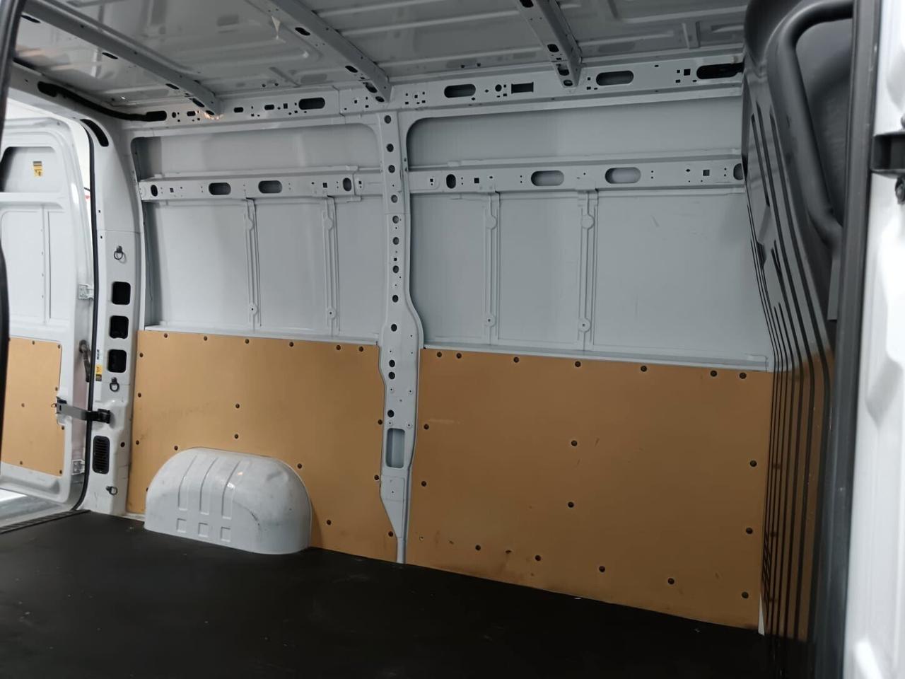 RENAULT MASTER 2.3