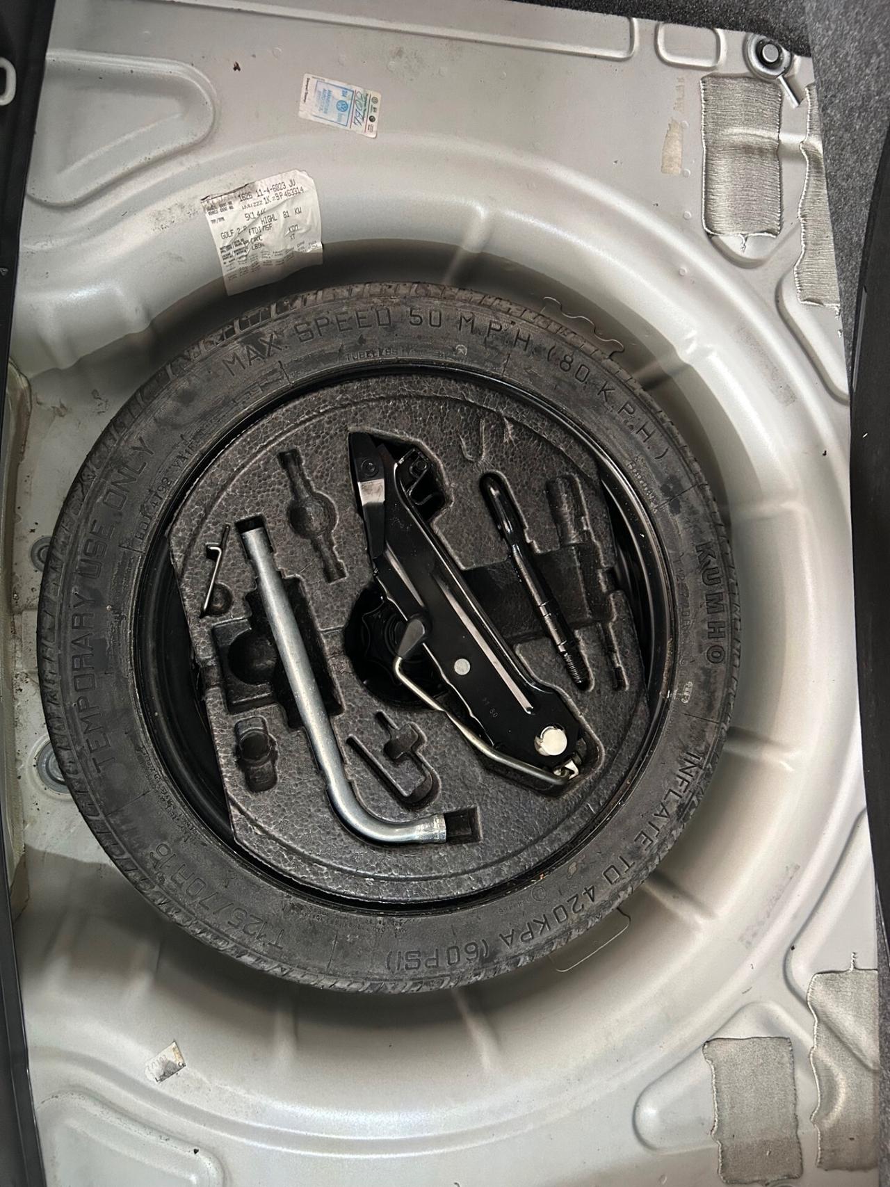 Volkswagen Golf 2.0 TDI 110 cv HIGHLINE