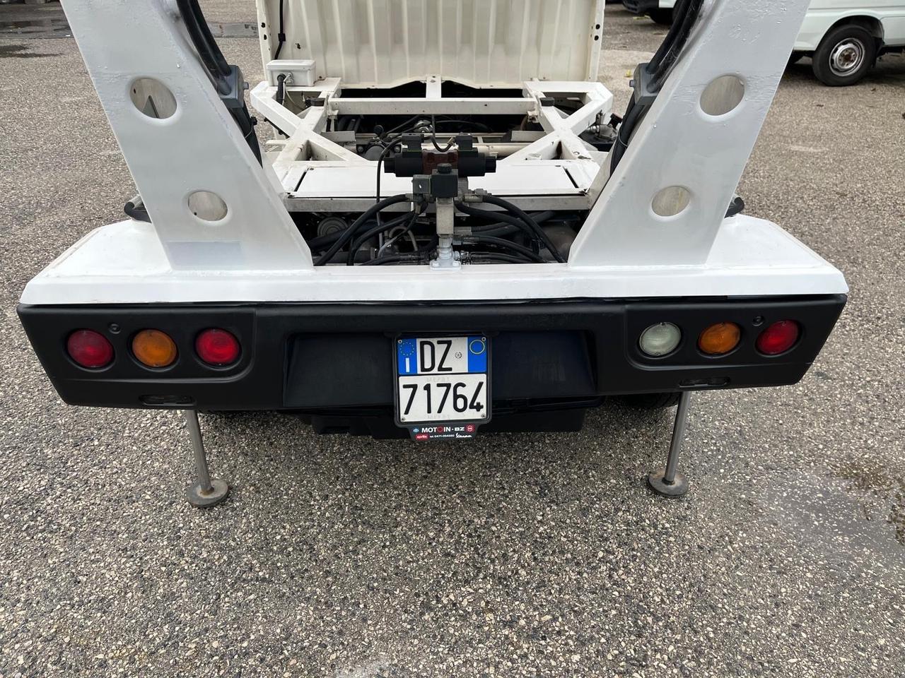 Piaggio quargo con vasca/rib.-700 cc- Diesel -2014