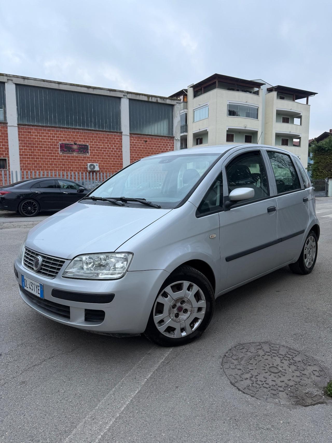 Fiat Idea 1.4 BlackLabel