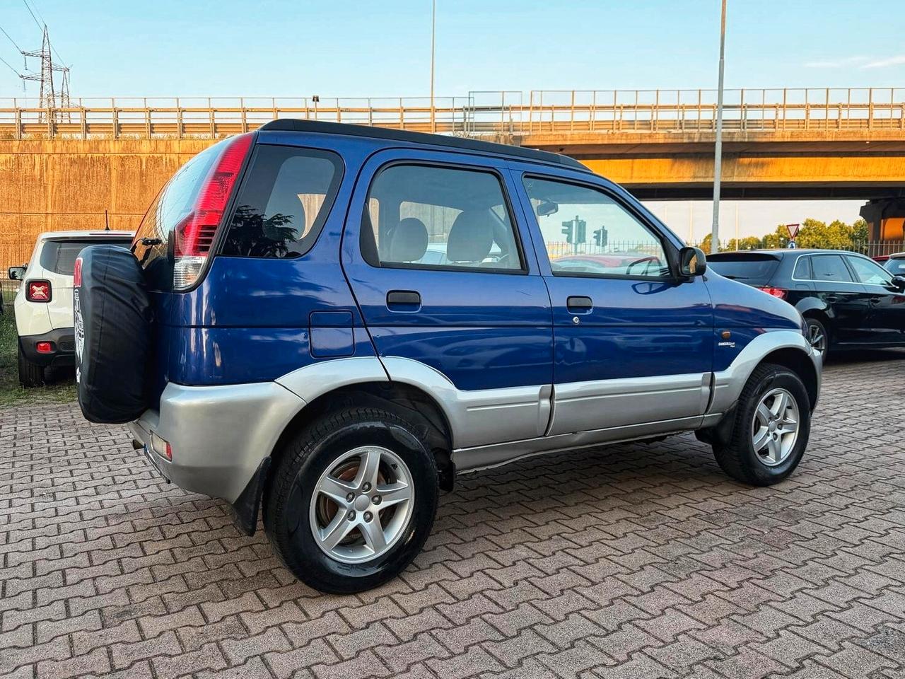 Daihatsu Terios 1.3i 16V cat 4WD SX ARIA CONDIZIONATA OK NEOPATENTATI