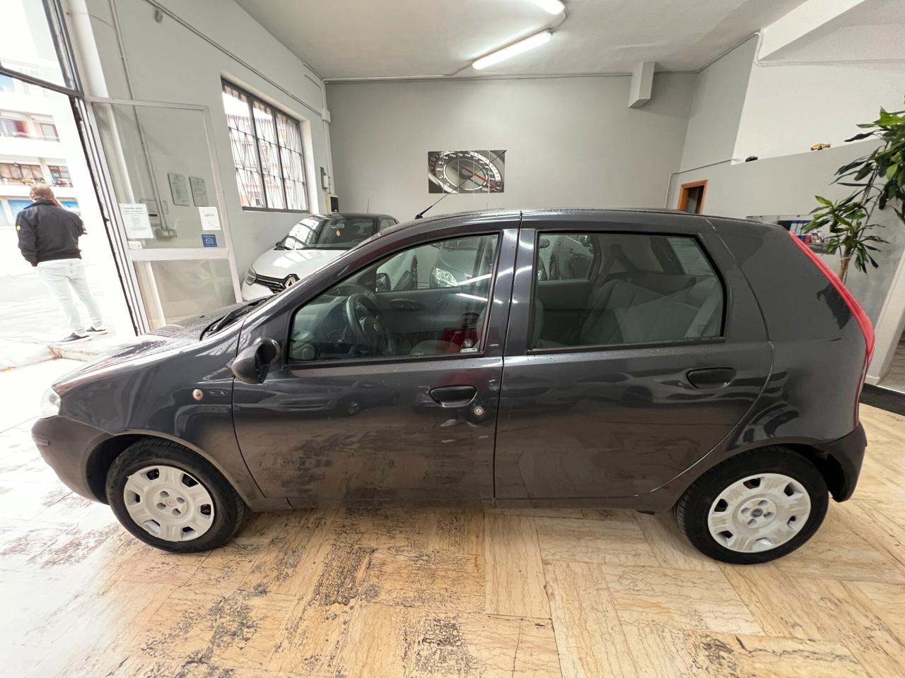 Fiat Punto 1.2 5 porte bConnect