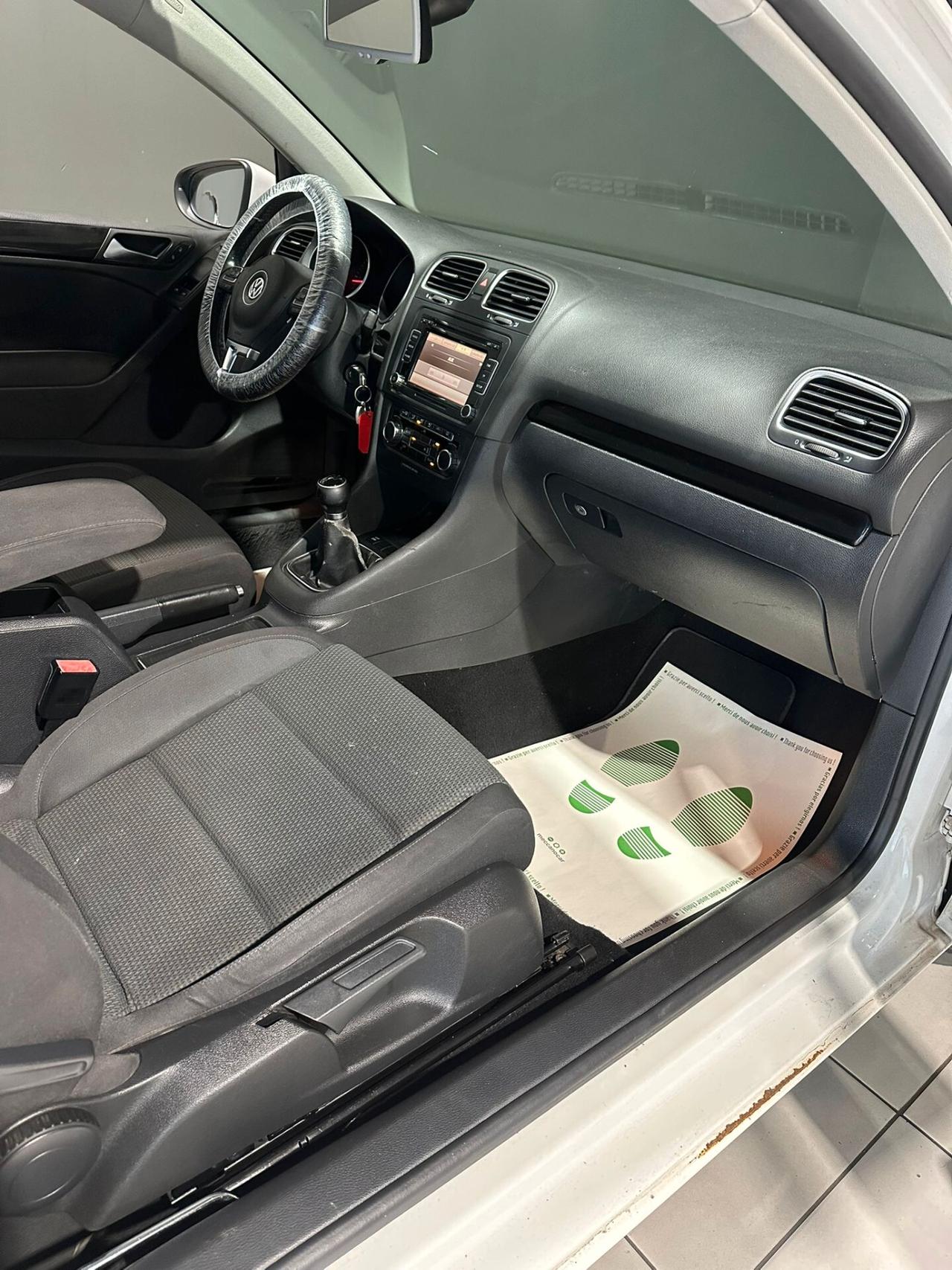 Volkswagen Golf 1.6 TDI Comfortline BLUEMOTION TECH