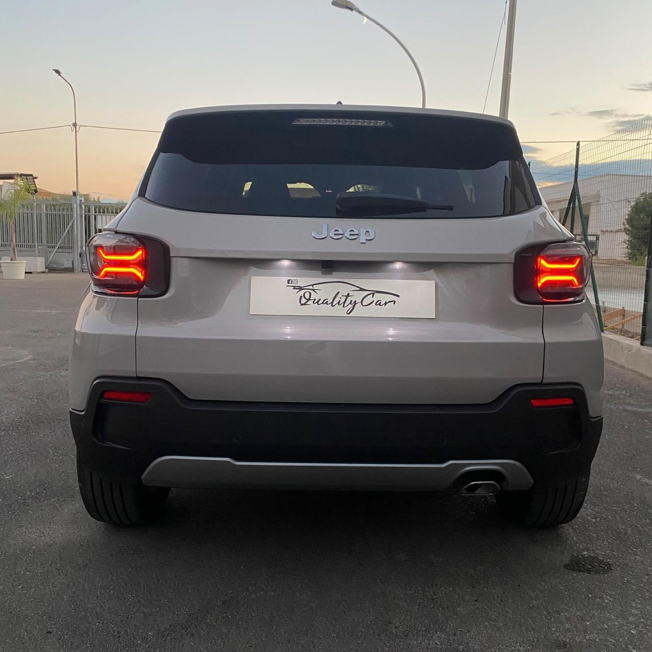 Jeep Avenger 1.2 Turbo 100 CV Summit
