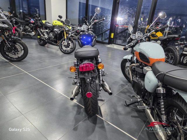 TRIUMPH Bonneville T100 (MY21)