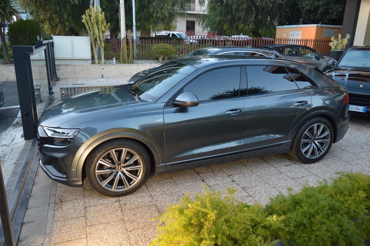 Audi Q8 50 TDI 286 CV quattro tiptronic S line
