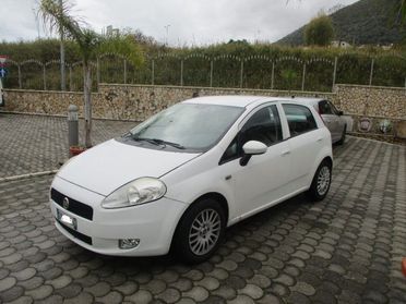 FIAT Grande Punto 1.3 MJT 75 CV 5 porte Dynamic