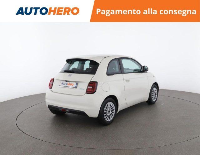 FIAT 500e Berlina 23,8 kWh