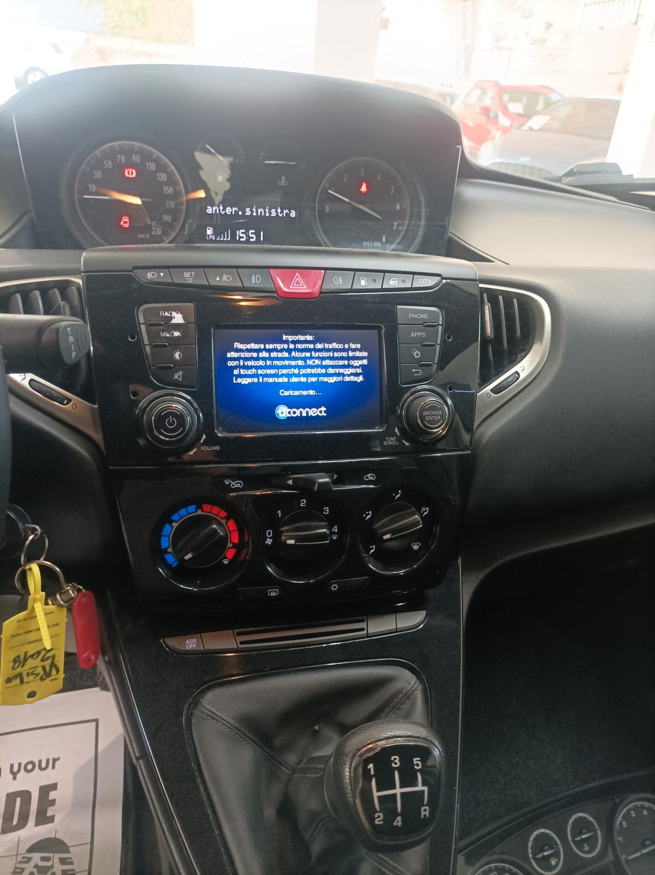 Lancia Ypsilon 1.2 69 CV 5 porte GPL - 2018-Distr ok
