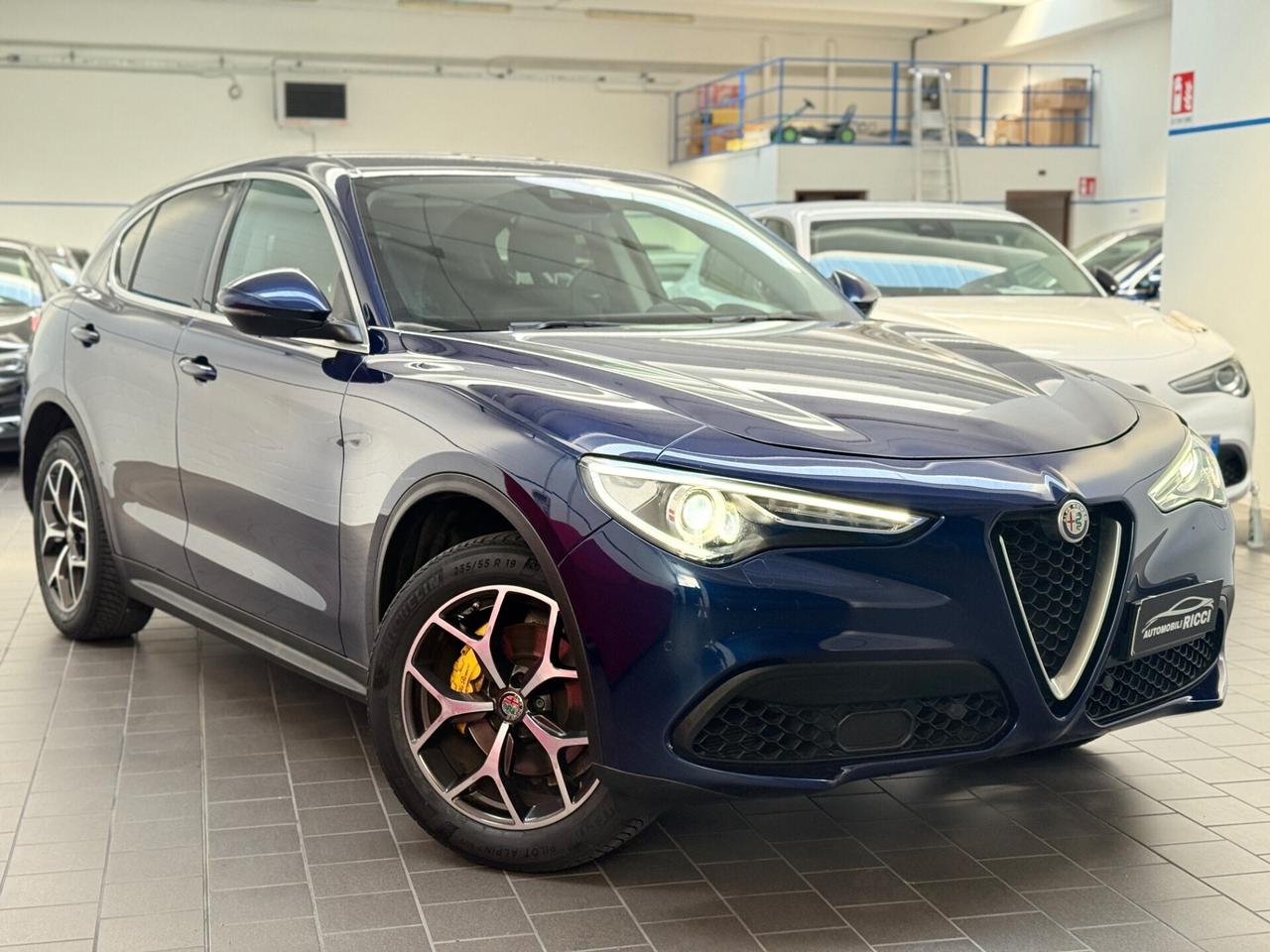 Alfa Romeo Stelvio 2.0 Turbo 280 CV AT8 Q4 Executive