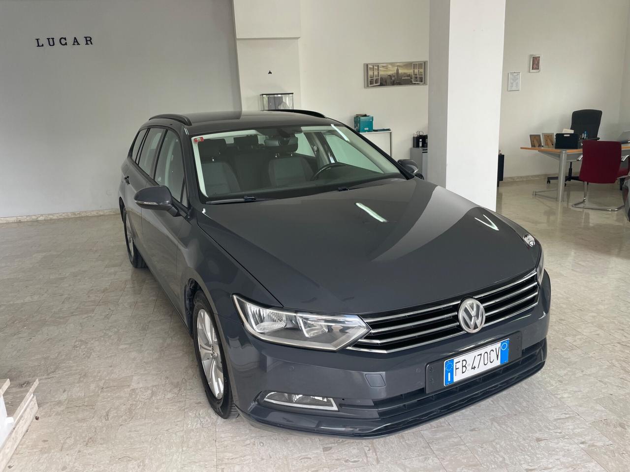 VOLKSWAGEN PASSAT 1.6 TDI TRENDLINE “COME NUOVA”