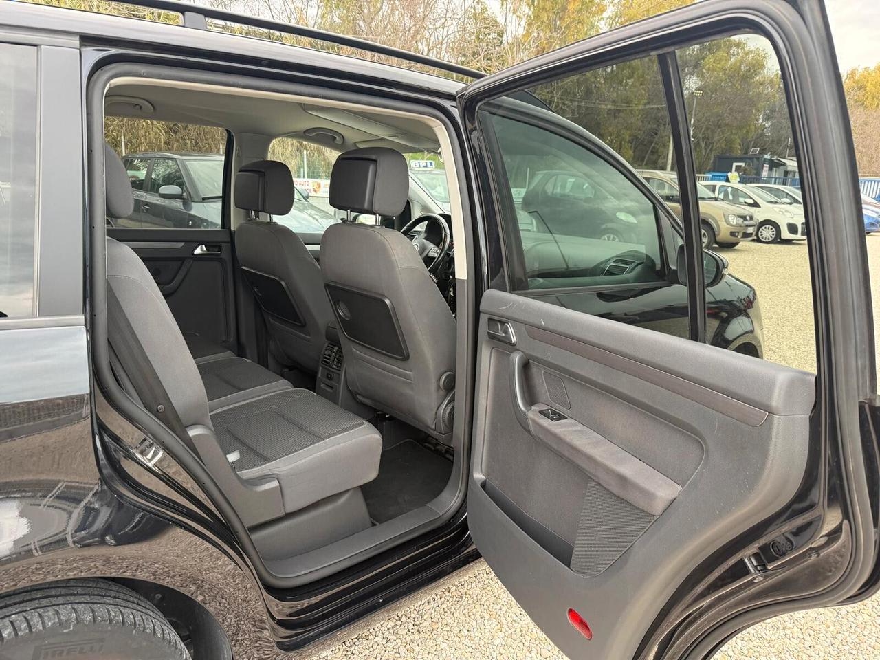 Volkswagen Touran 1.4 TSI Highline EcoFuel