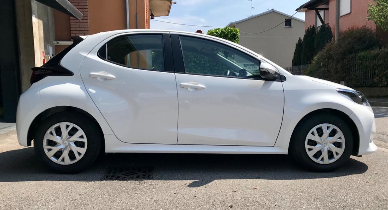 Toyota Yaris 1.5 Hybrid 5 porte Bellissima