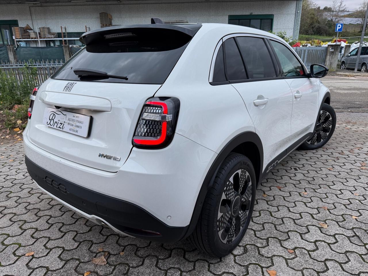 Fiat 600 Hybrid 100 CV DCT MHEV La Prima