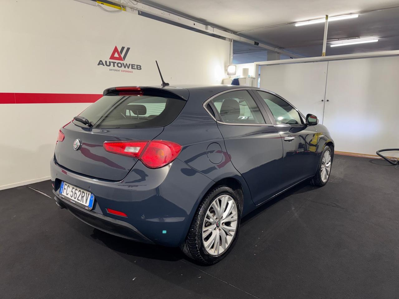 Alfa Romeo Giulietta 1.6 JTDm TCT 120 CV Super