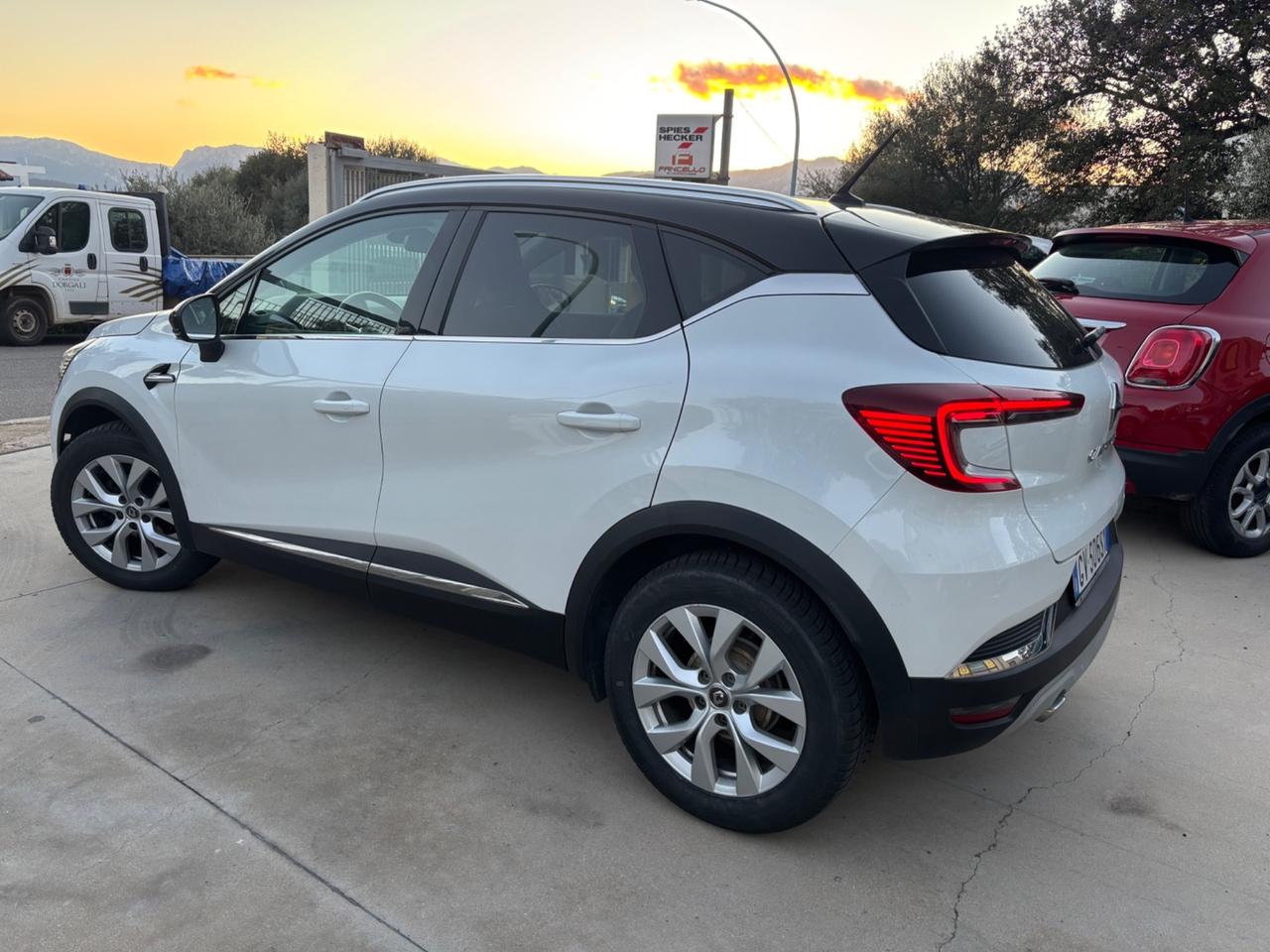 Renault Captur Blue dCi 115 CV EDC Initiale Paris (85 kw)