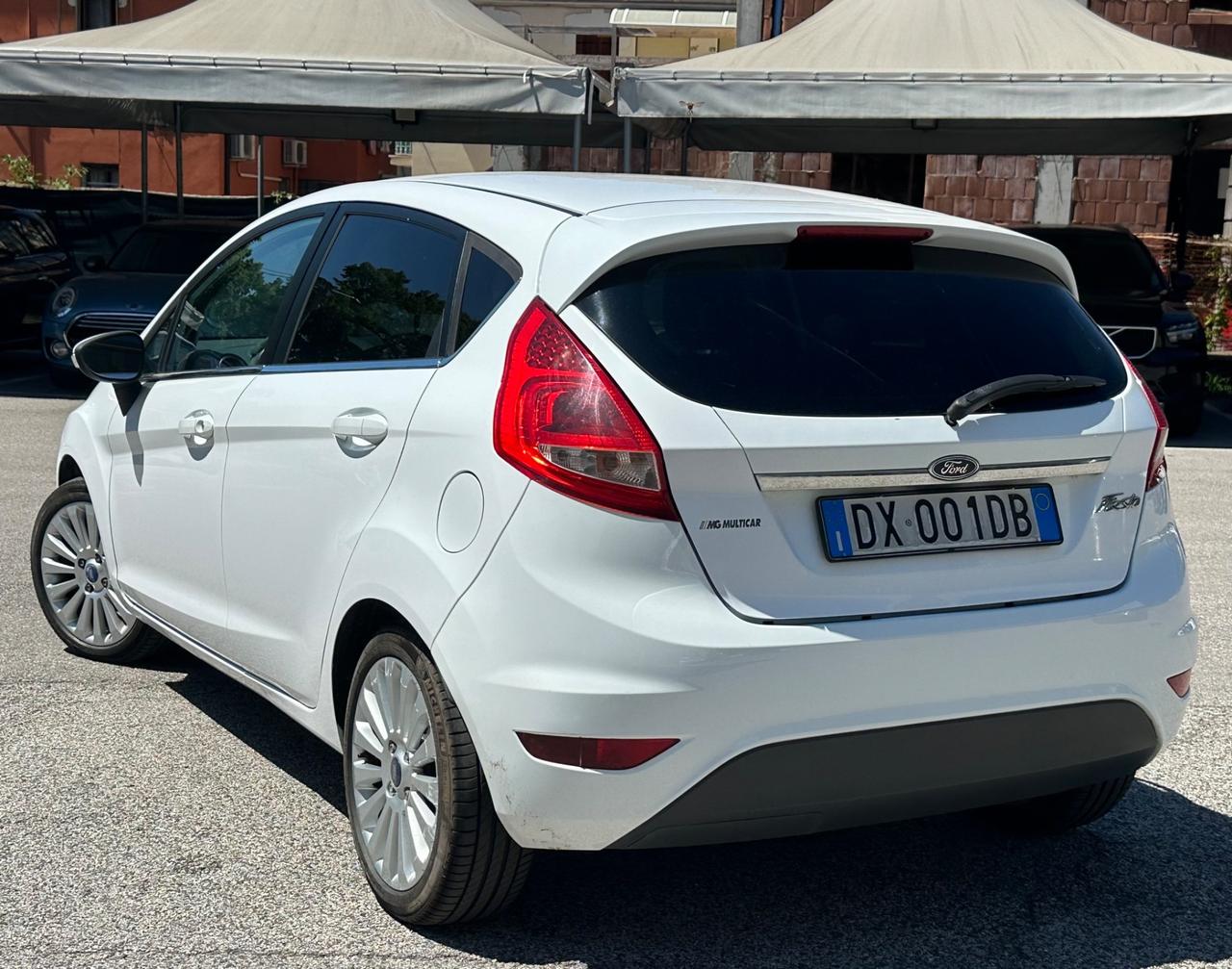 Ford Fiesta 1.4 5 porte Bz.- GPL Titanium