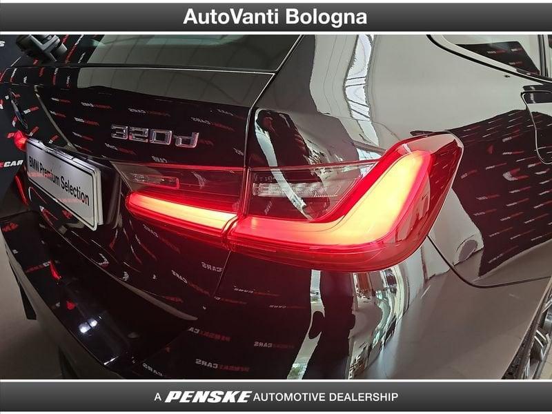 BMW Serie 3 320d Touring mhev 48V xdrive MSport auto
