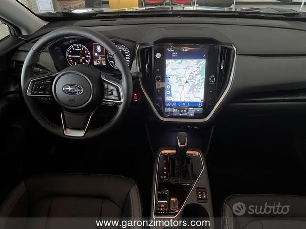Subaru Crosstrek 2.0i e-Boxer MHEV CVT Linear...