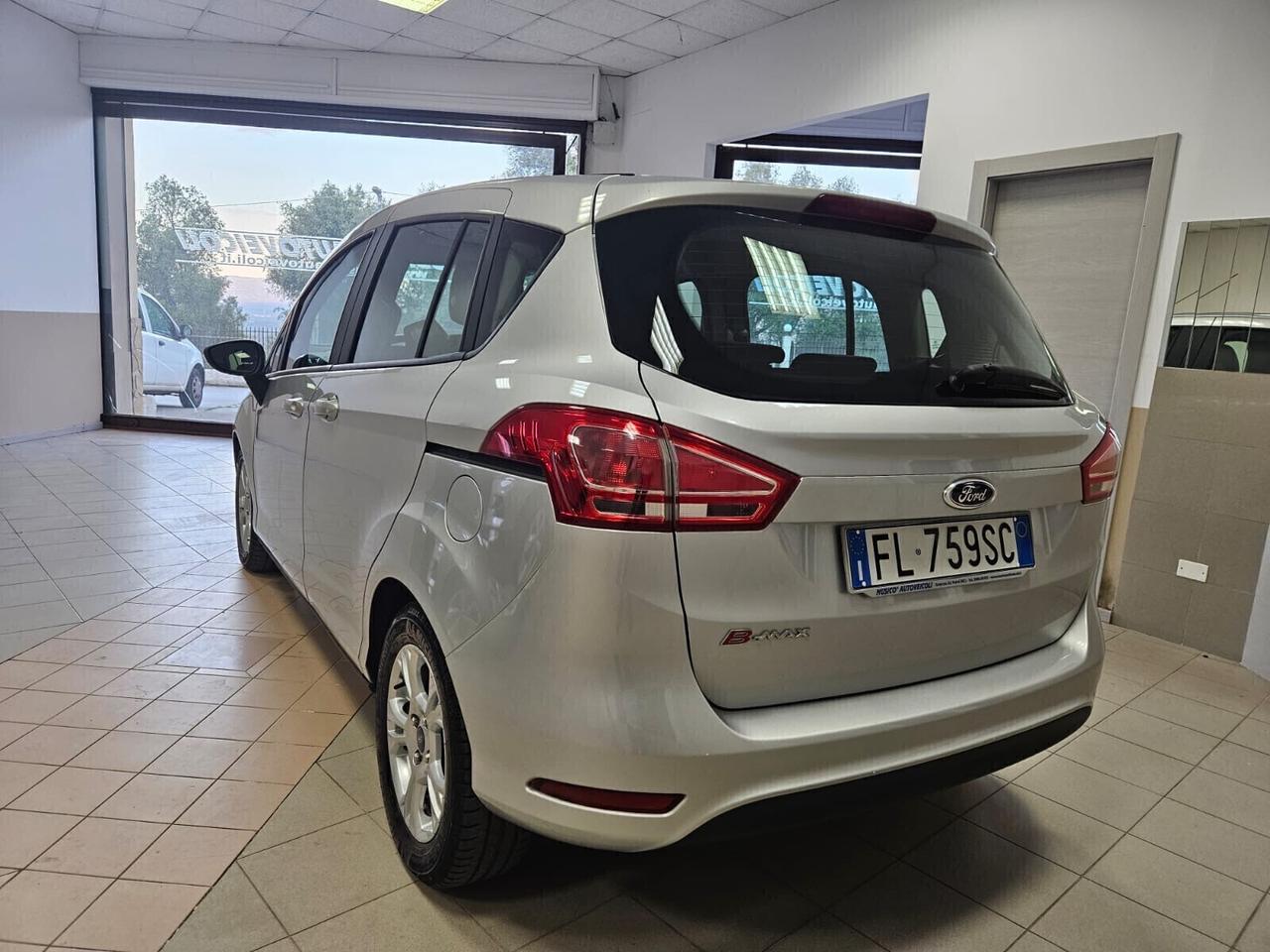 Ford B-Max 1.5 TDCi 95 CV Business Titanium