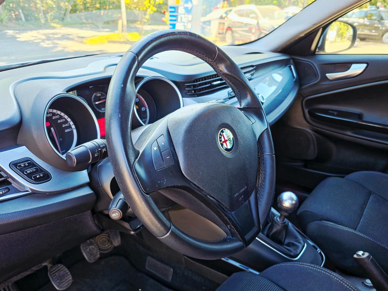 Alfa Romeo Giulietta 1.6 JTDm-2 105 CV Exclusive 2013-E5B Manuale NEO