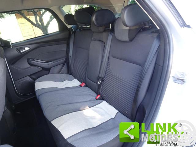 FORD Focus Titanium