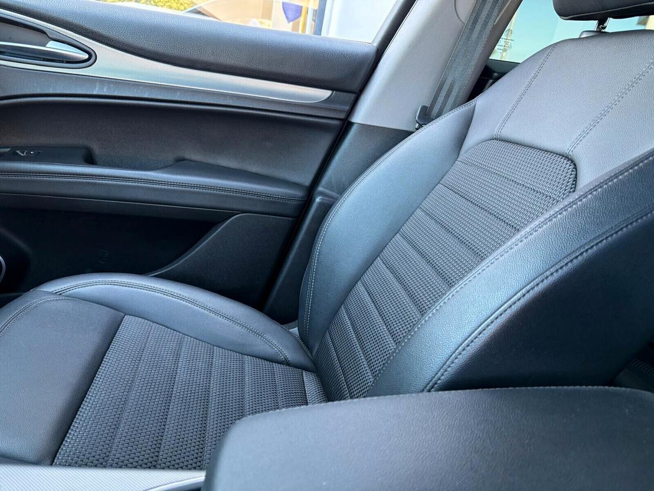 Alfa Romeo Stelvio SPRINT 2.2 Turbodiesel 190 cv AT8 Q4