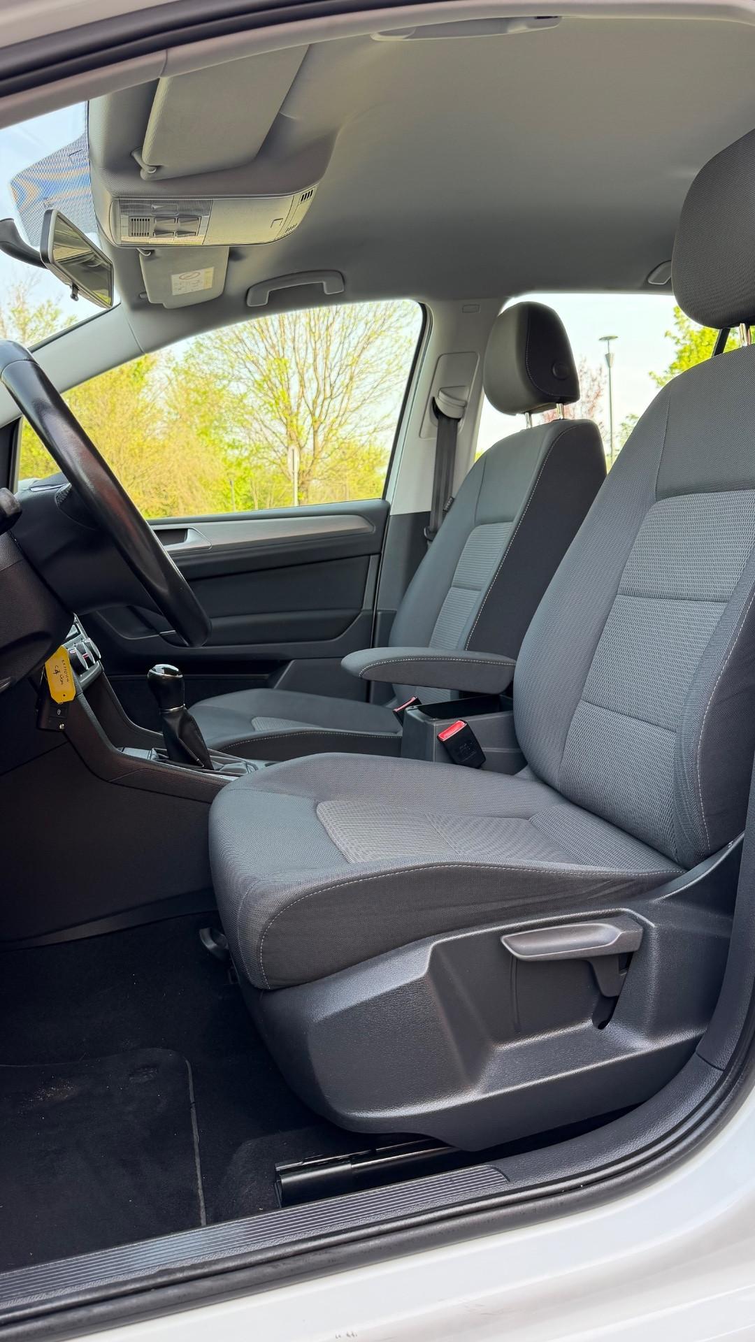 Volkswagen Golf Sportsvan 1.6 TDI 110CV Comfortline BlueMot.Tech.