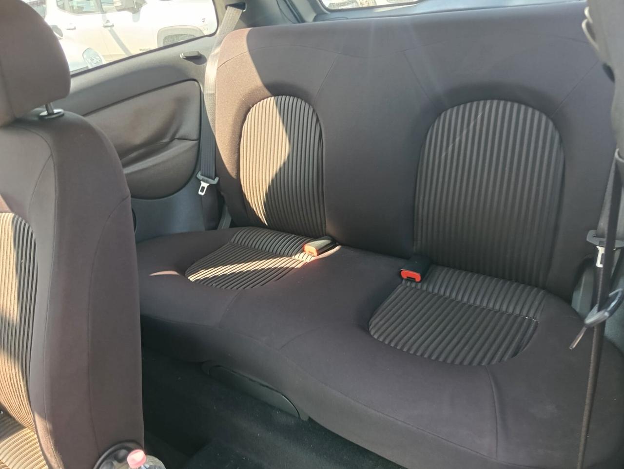 Lancia Ypsilon GPL ecochic
