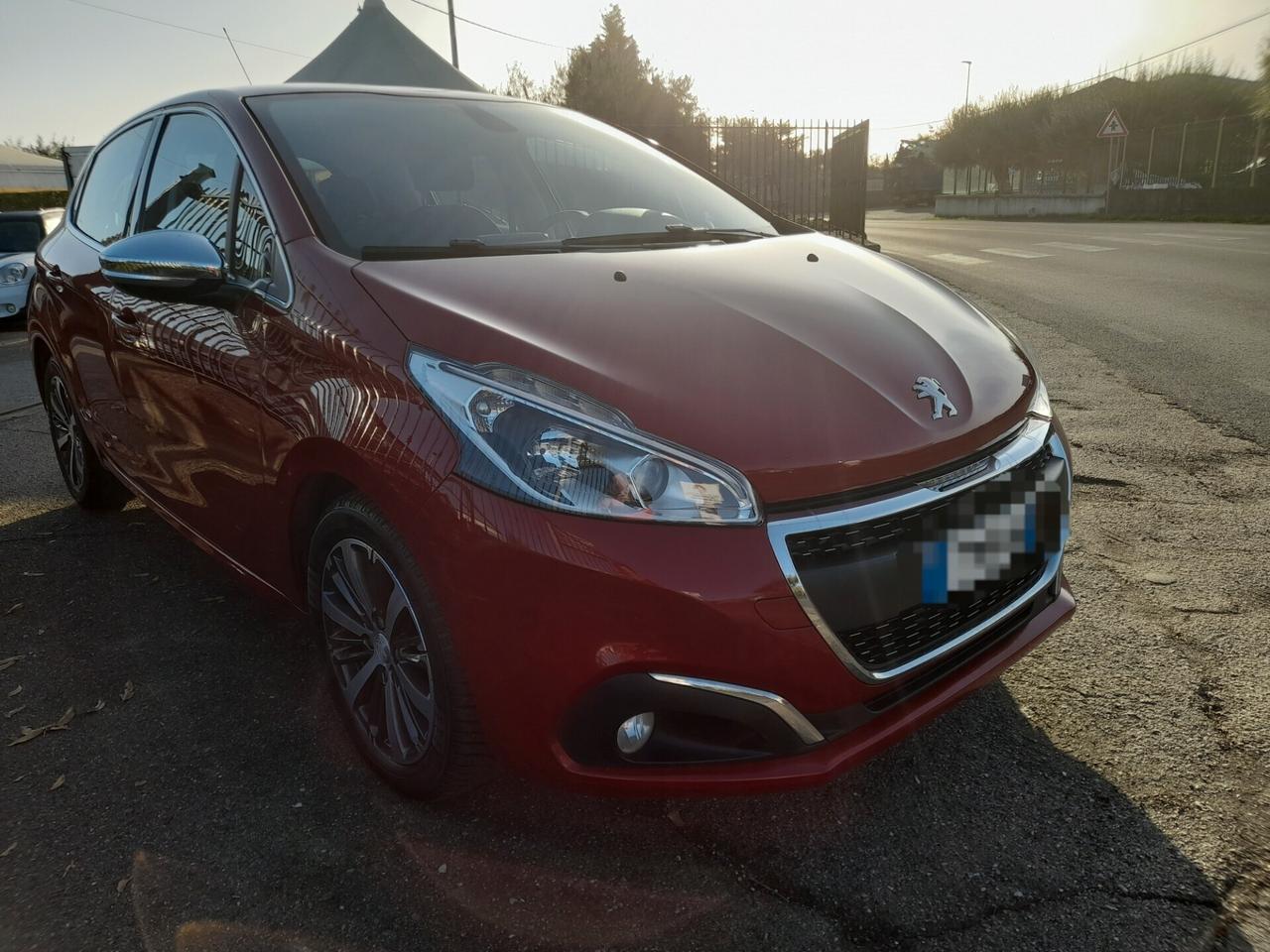 Peugeot 208 BlueHDi 75 CV- 5 porte Allure