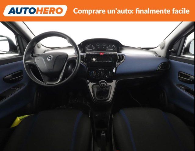 LANCIA Ypsilon 1.2 69 CV 5 porte Silver