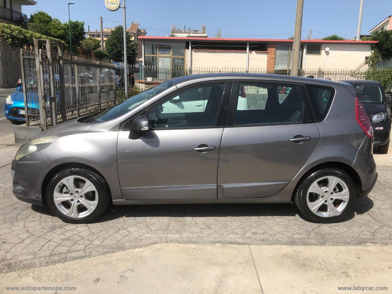 RENAULT Scénic X-Mod 1.5 dCi 110 CV Dynamique