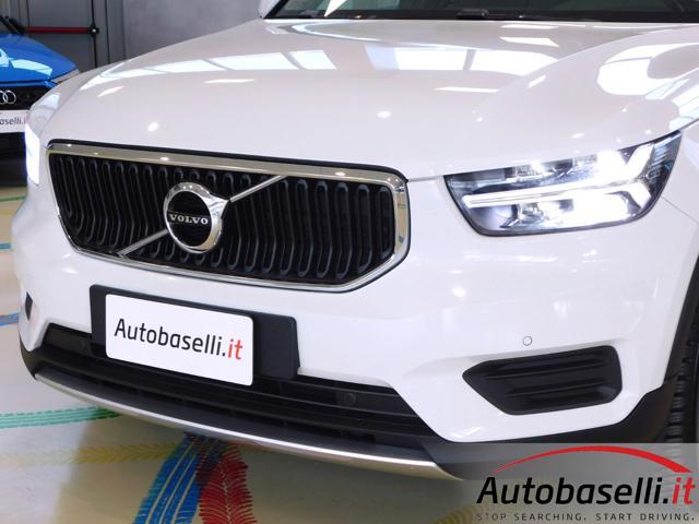 VOLVO XC40 2.0T4 190CV GEARTRONIC MOMENTUM AUTOMATICA