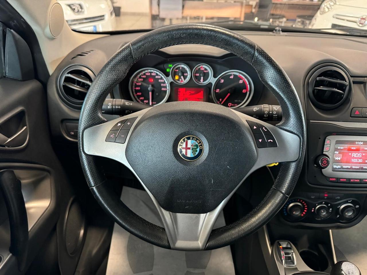 Alfa Romeo MiTo 1.3 JTDM 85CV NEOPATENTATI 2013